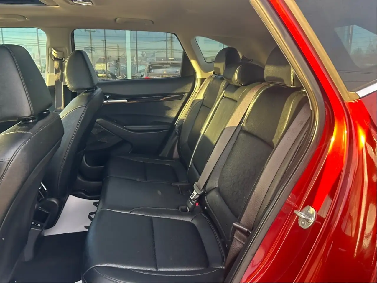 Kia Seltos снимка Kia Seltos