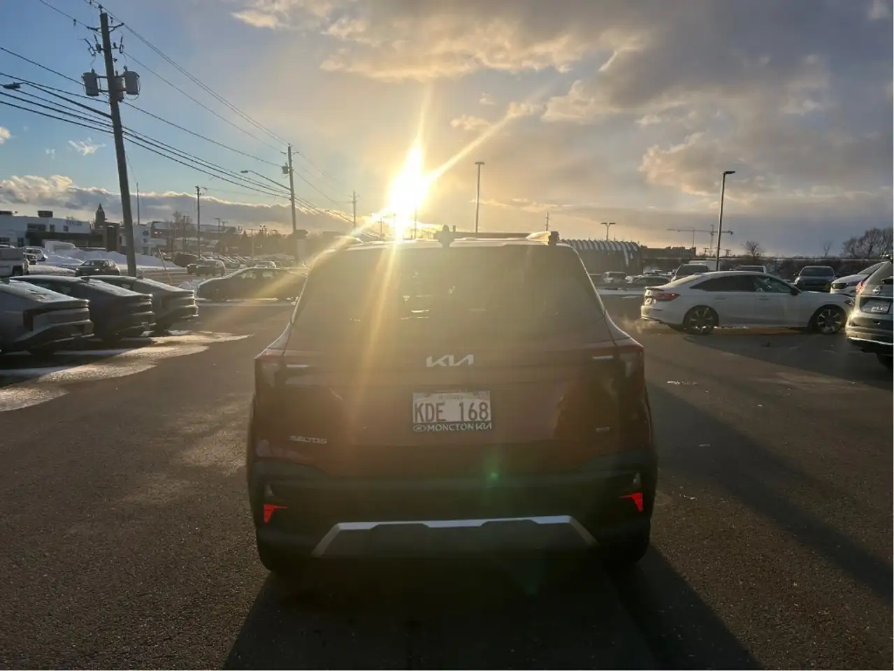 Kia Seltos снимка Kia Seltos
