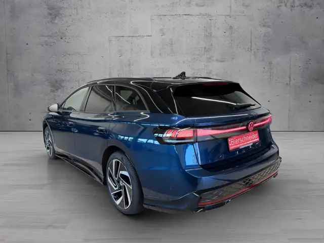 Volkswagen Id.7 view 5