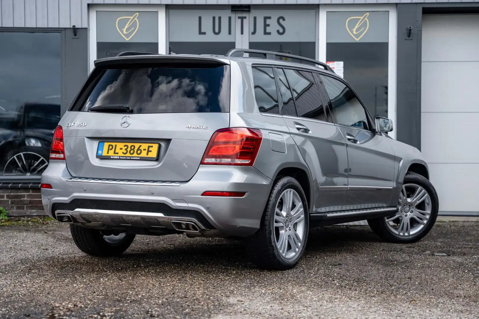 Mercedes-Benz GLK 350 V6 4-Matic 306pk Prestige I Leder I Stoel-memory I Grau - 2
