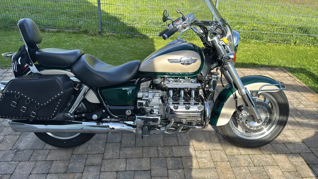 Honda F 6 C