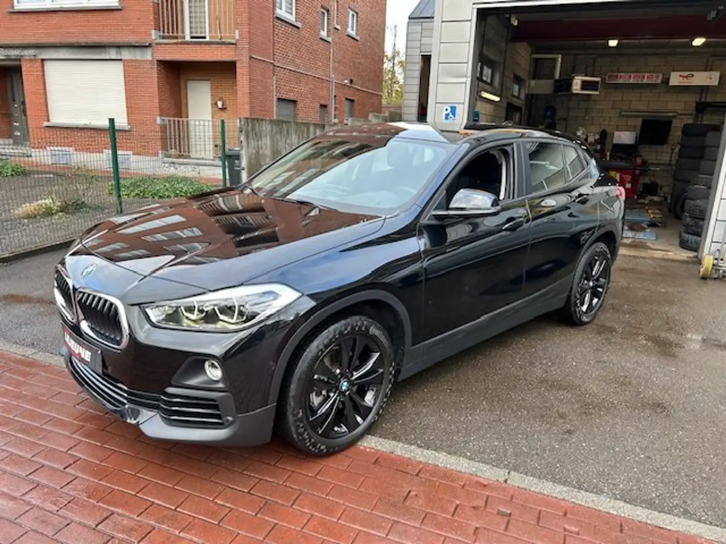 BMW X2 X2 1.5iA sDrive18 OPF - Superbe! Garantie Noir - 1