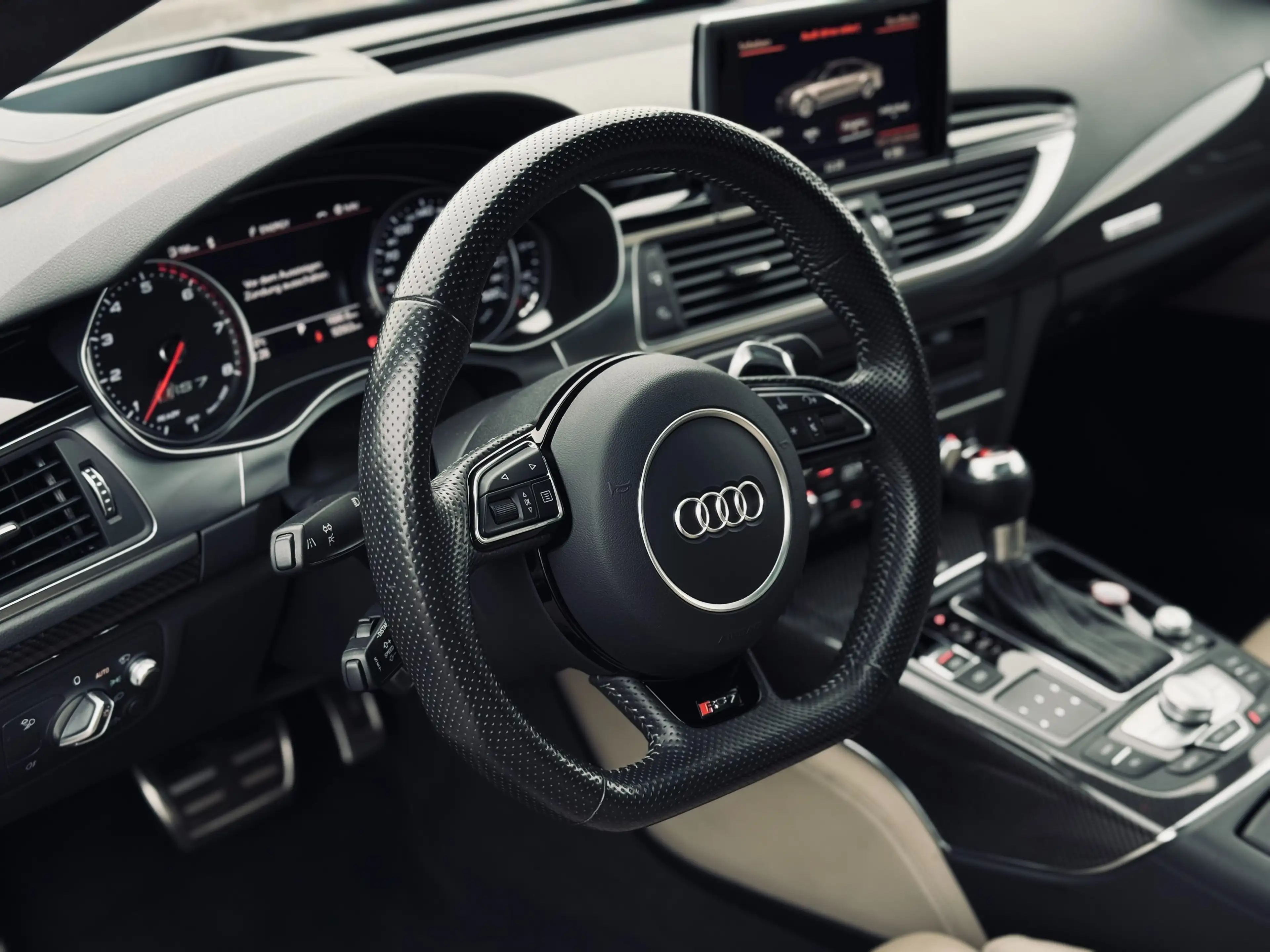 Audi RS7 4.0 TFSI quattro tiptronic Sportback — photo 9