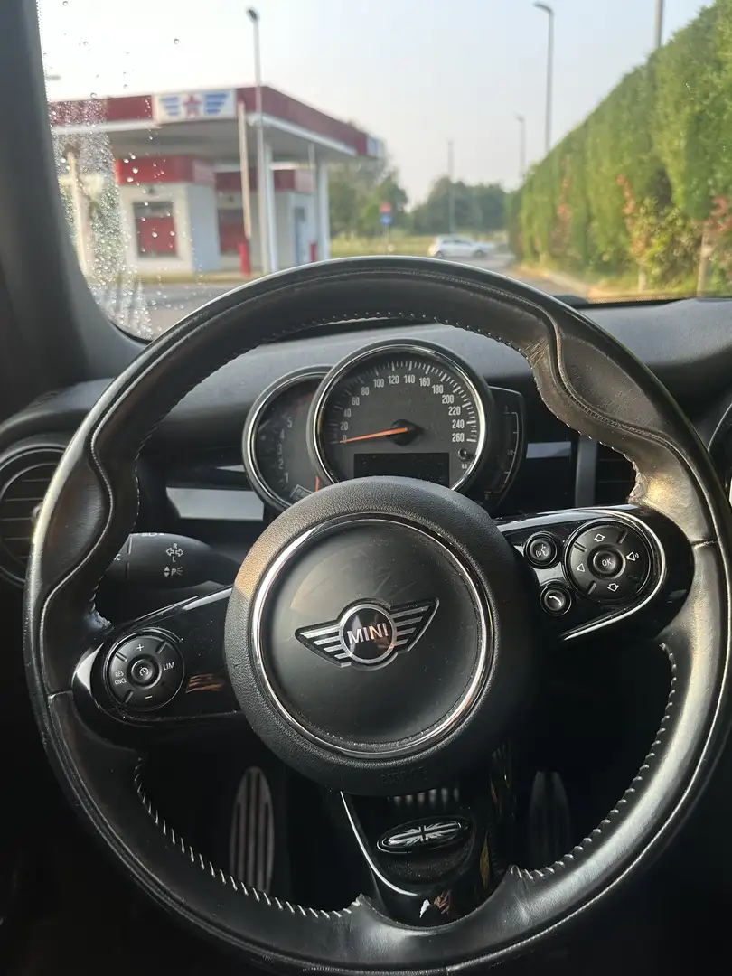 MINI Cooper SD 5p 2.0 Hype auto - 2