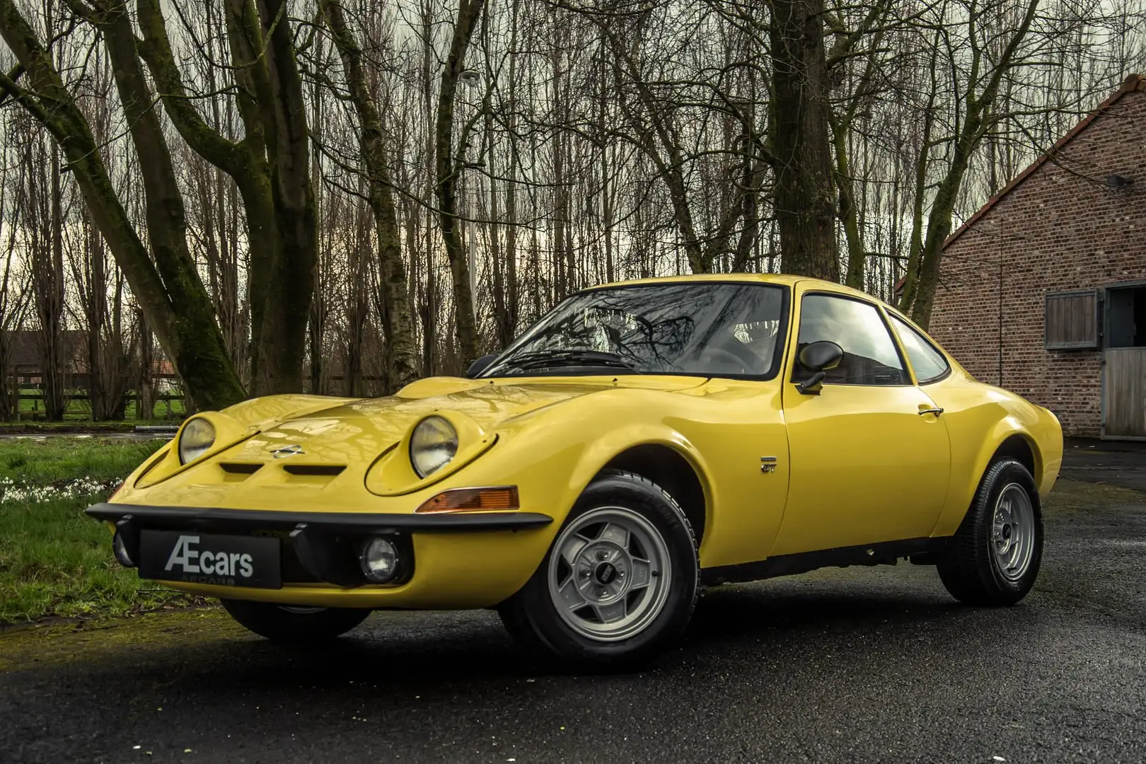 Opel GT 1900 *** TOP CONDITION / RESTORED / LEATHER  *** Galben - 1