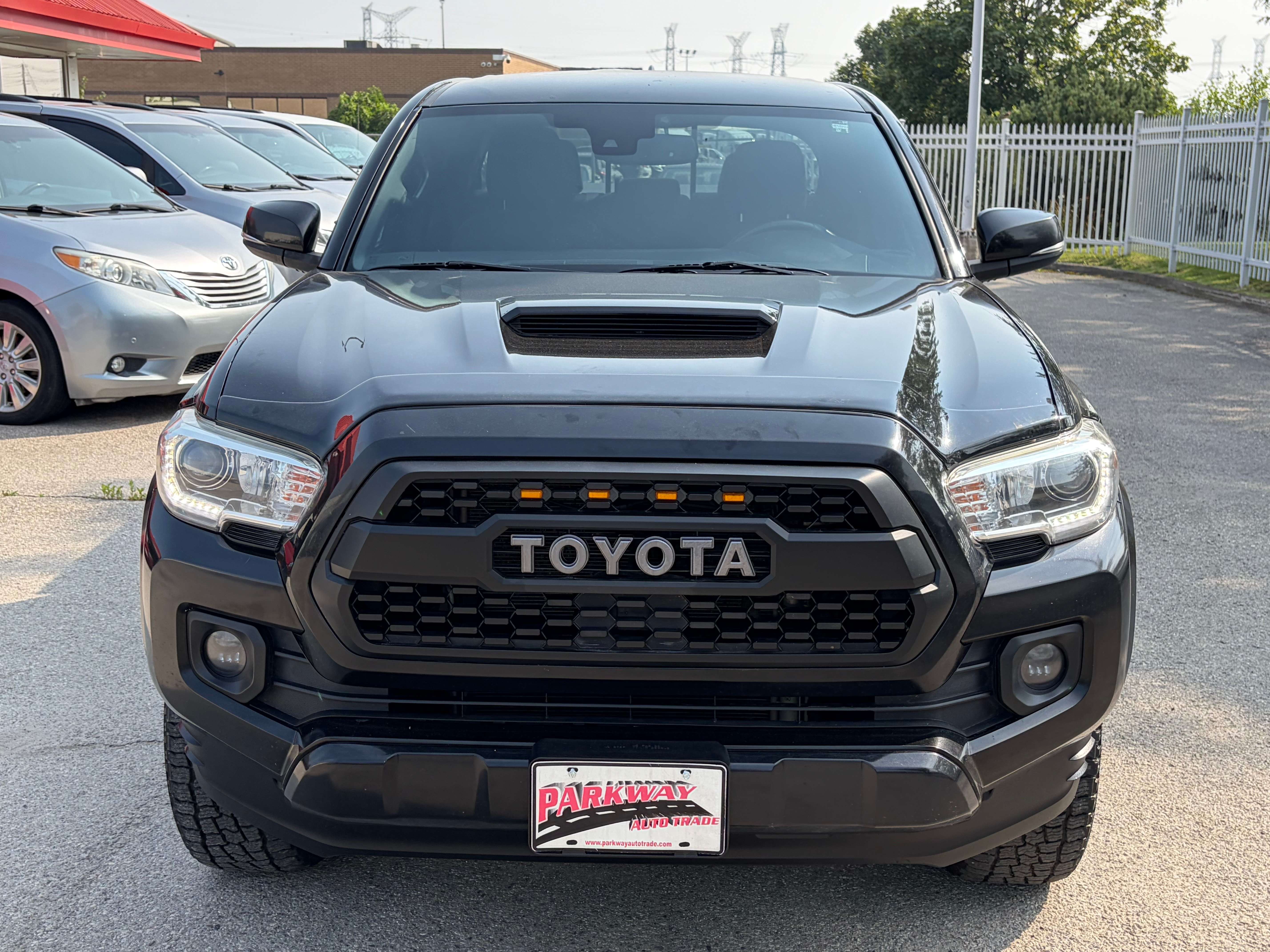 2018 Toyota Tacoma 4WD Double Cab V6 Auto TRD Sport No Accidents ! — снимка 1