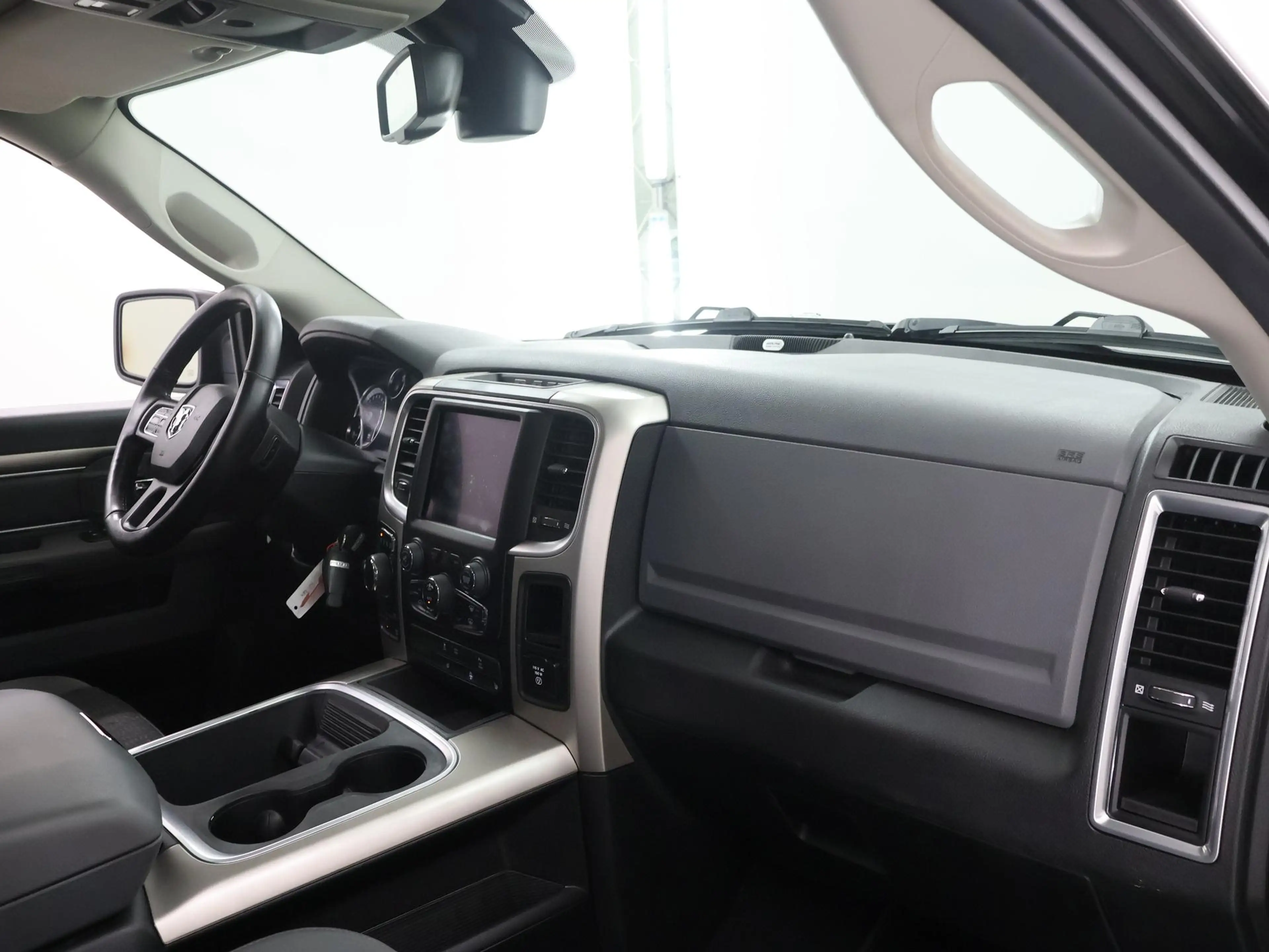 Dodge RAM 1500 5.7 V8 4X4 | QUAD-CAB | PRINS LPG-G3 | TREKHA — photo 9