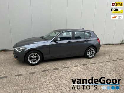 BMW 116 1-serie 116i Upgrade Edition, '13, 5-DRS, AUT., 19