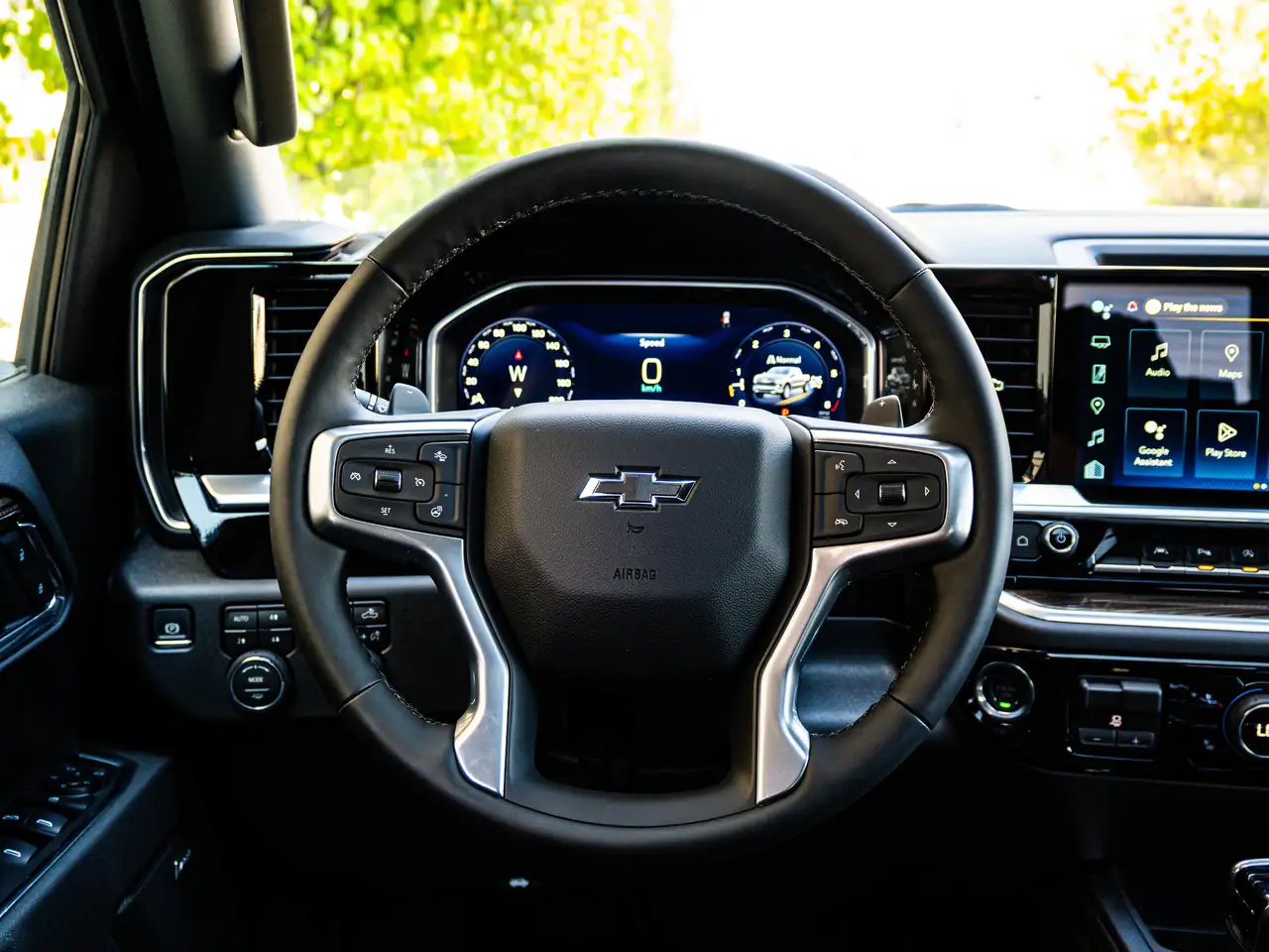 Chevrolet Silverado 1500 снимка Chevrolet Silverado 1500