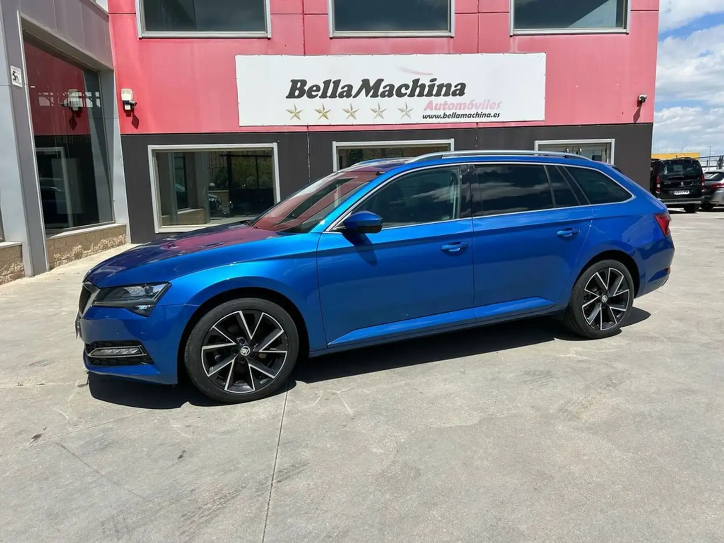 Skoda Superb Combi 2.0TDI AdBlue Style 110kW Azul - 2