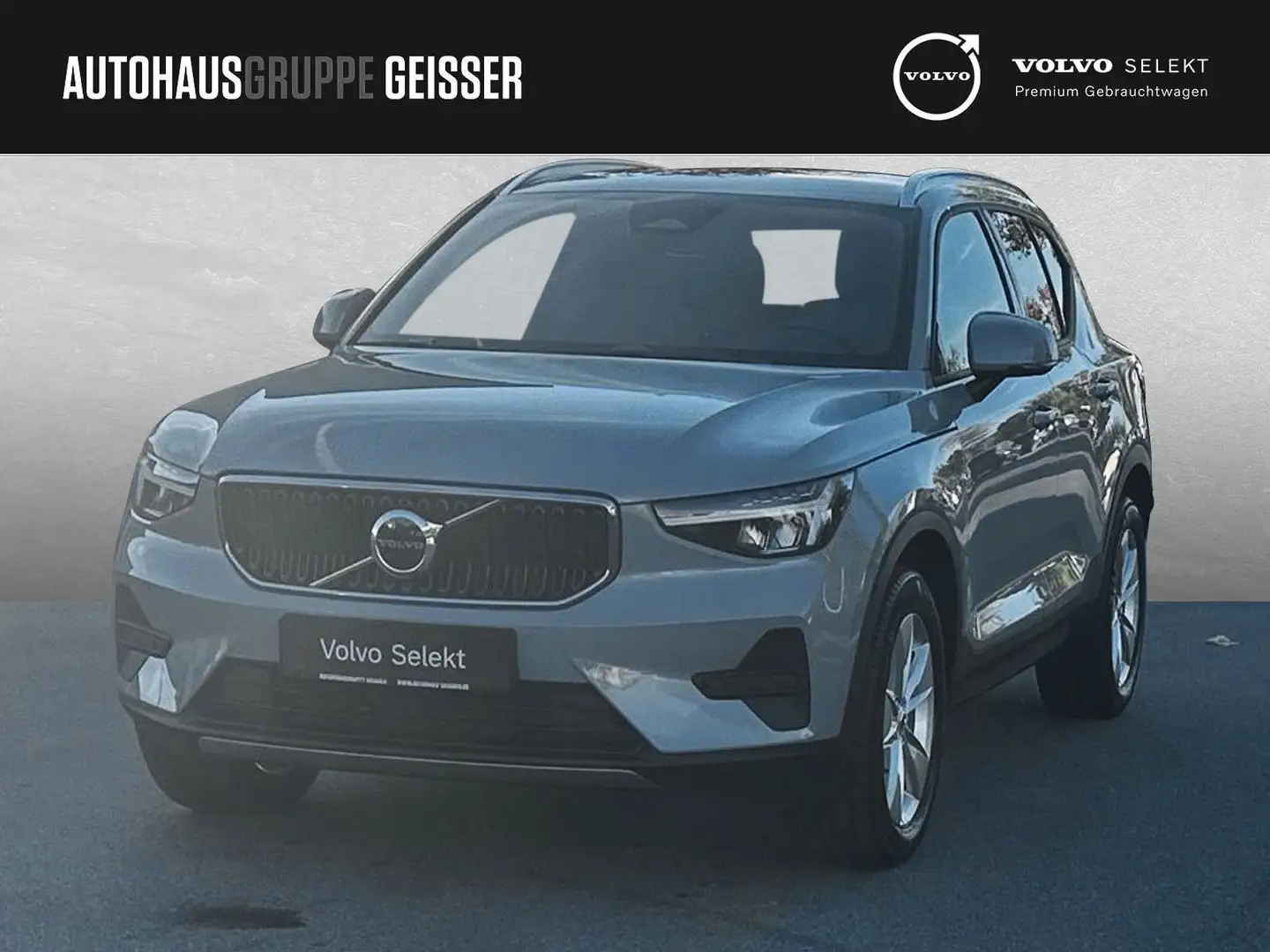 Volvo XC40 B3 Core Automatik LED Grau - 1