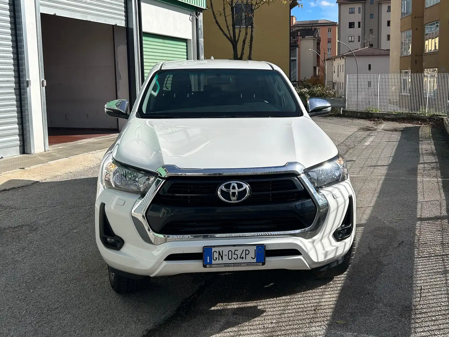 Toyota Hilux Hilux IV 2021 2.4 d-4d double cab Lounge 4wd Alb - 2