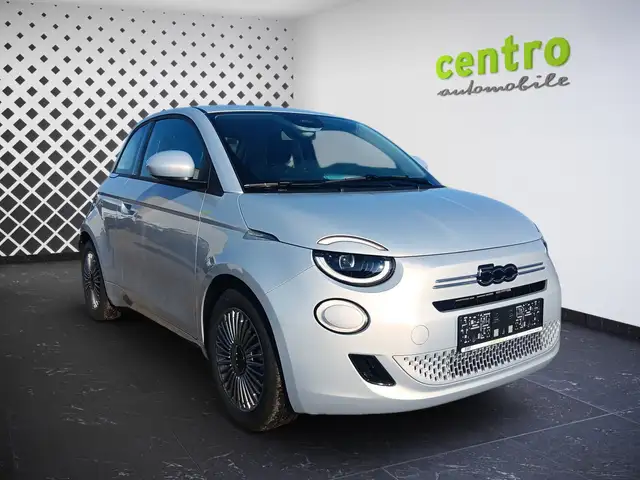 Fiat 500 view 4