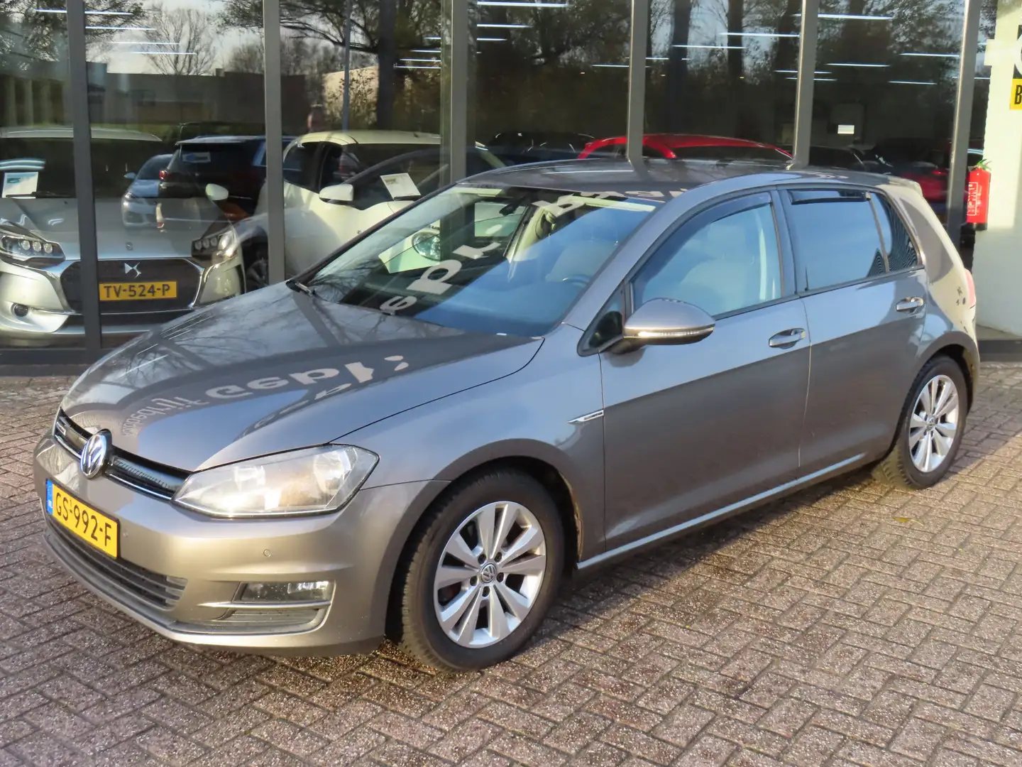 Volkswagen Golf 1.0 TSI Comfortline*Navi*ECC*EXPORT/EX.BPM* Gris - 2