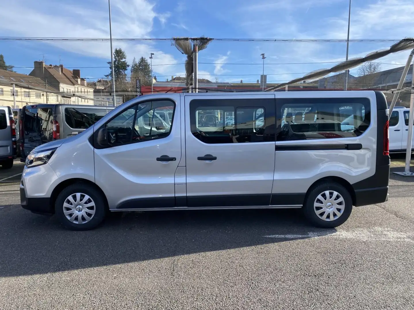 Nissan Primastar COMBI L2H1 3.0T 2.0 DCI 150 S/S N-CONNECTA DCT 9PL GARANTIE 5 ANS OU 160 000 KM SANS MALUS Gris - 2