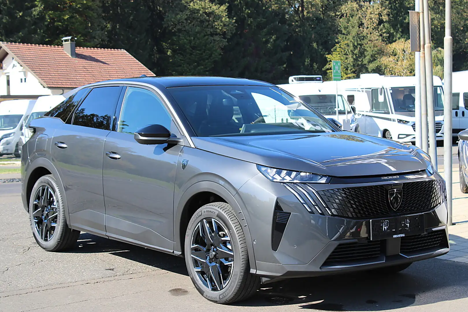 Peugeot 3008 GT Exclusive Hybrid 145 e-DCS6 Grau - 1