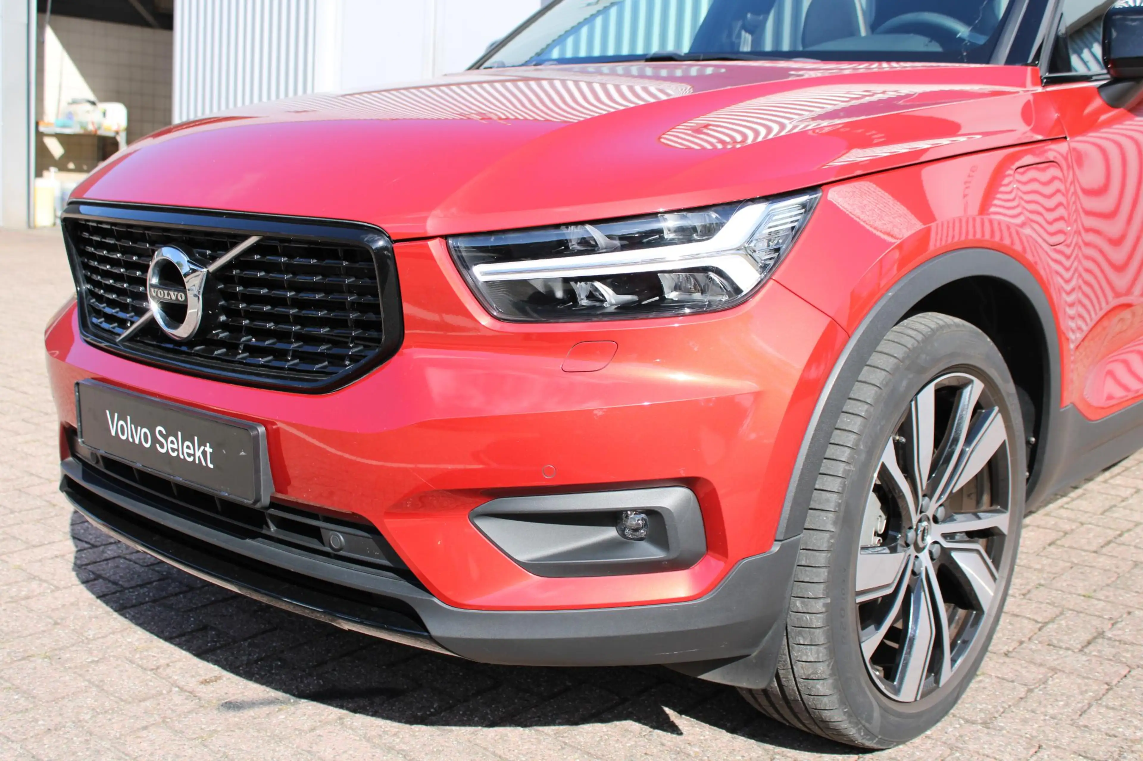Volvo XC40 1.5 T4 Recharge R-Design | Panoramadak | Adaptieve — photo 3
