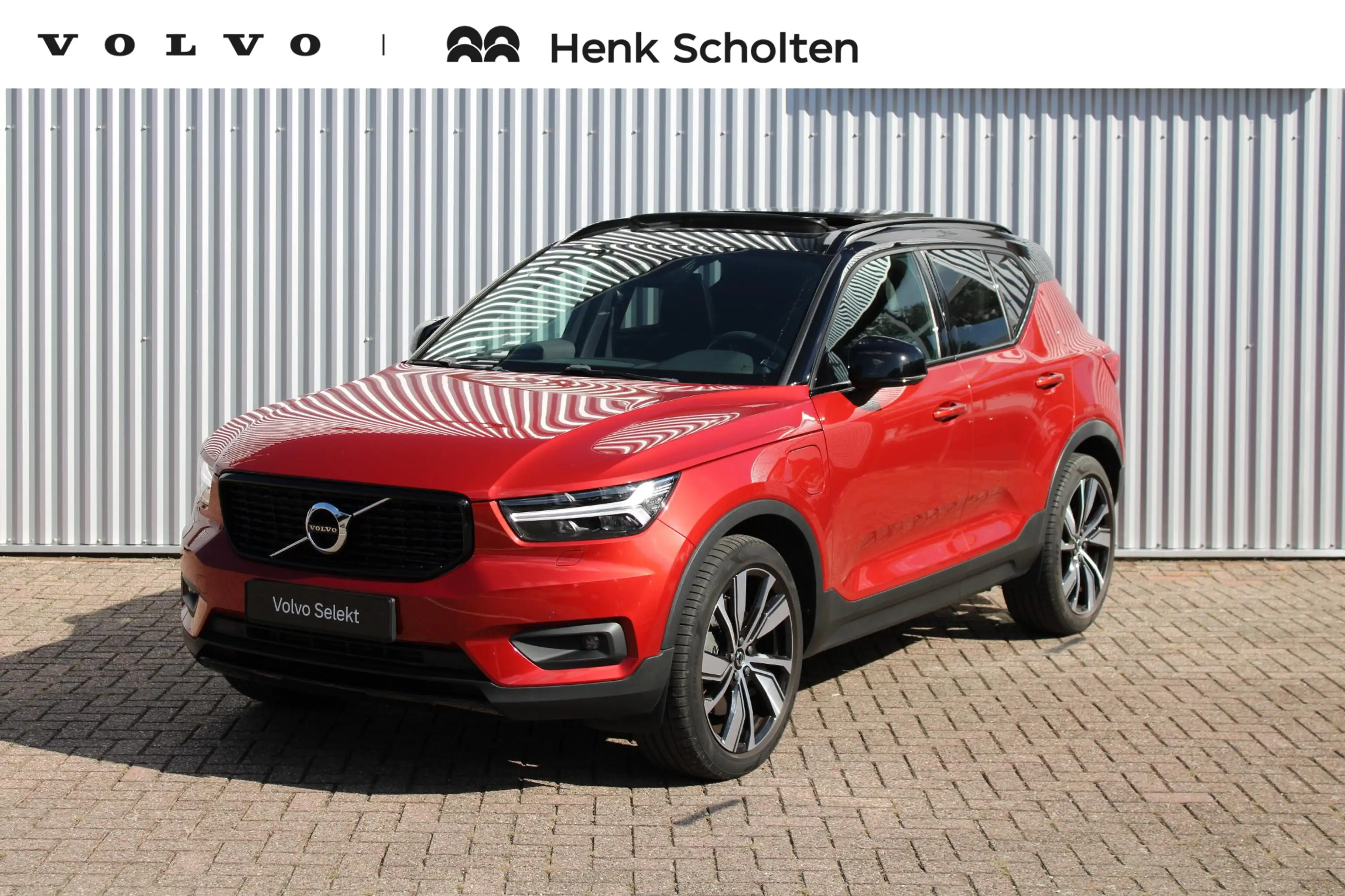 Volvo XC40 1.5 T4 Recharge R-Design | Panoramadak | Adaptieve