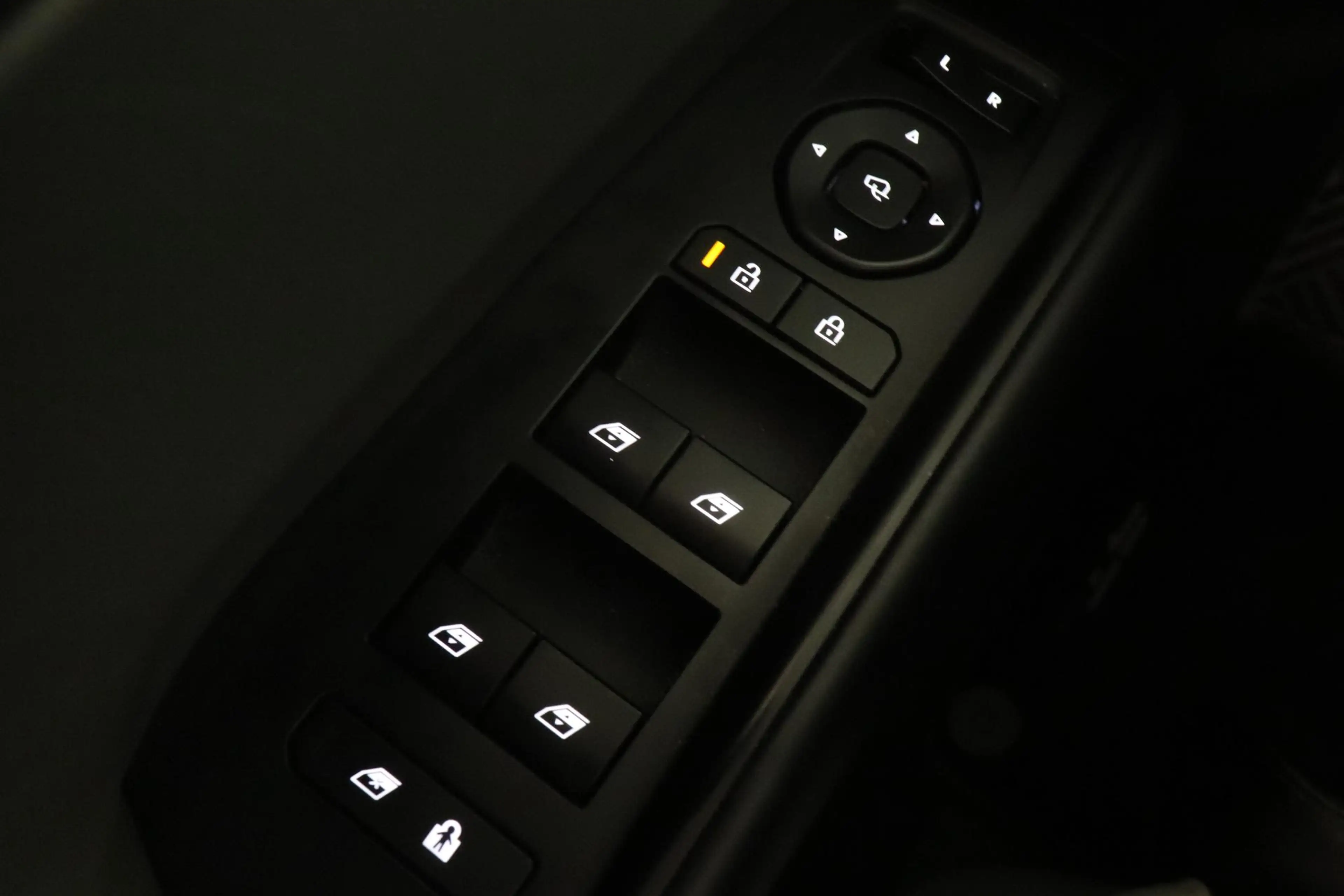 Kia EV9 Launch Edition GT-Line AWD 6p. 99.8 kWh | Panorama — photo 24