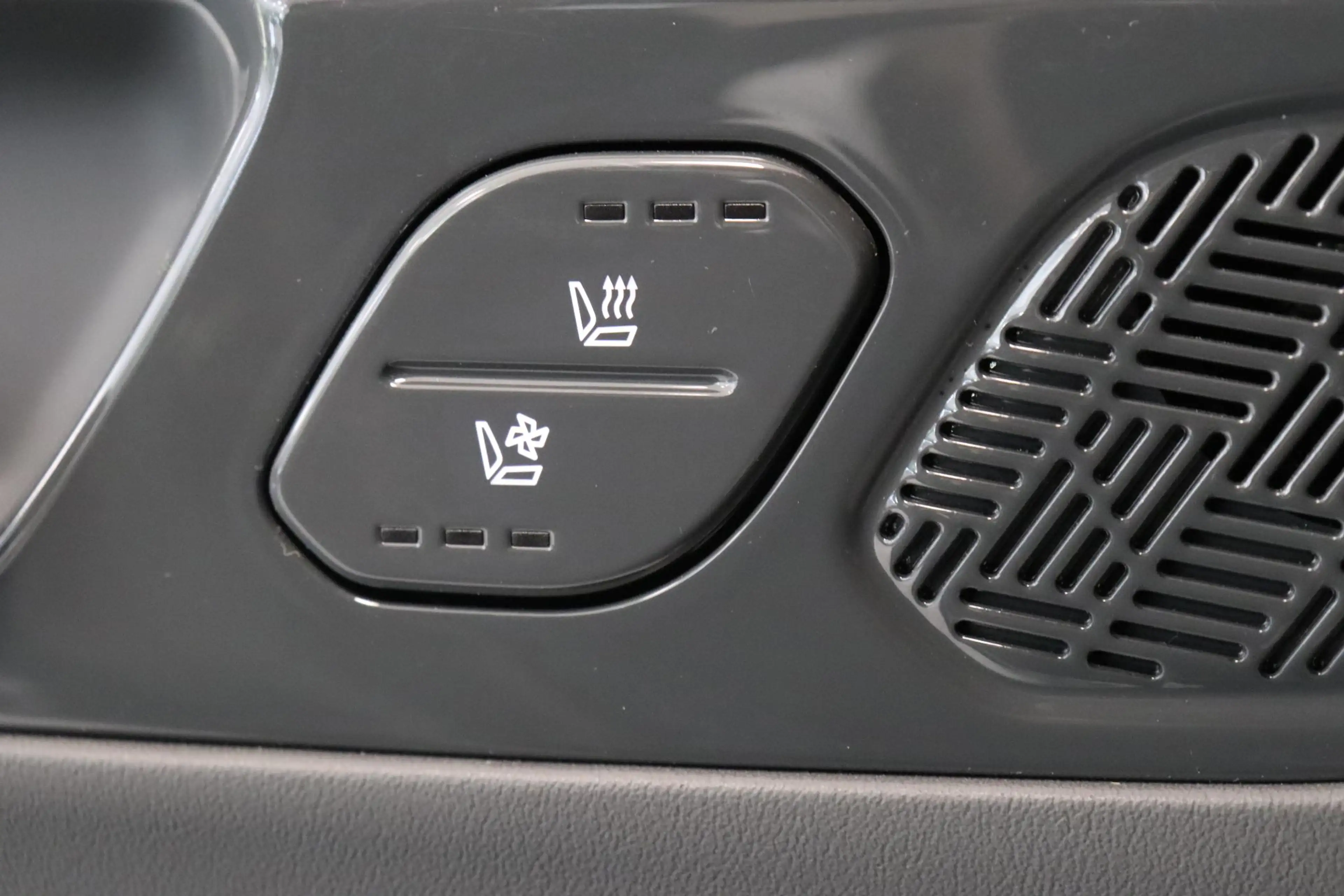 Kia EV9 Launch Edition GT-Line AWD 6p. 99.8 kWh | Panorama — photo 33