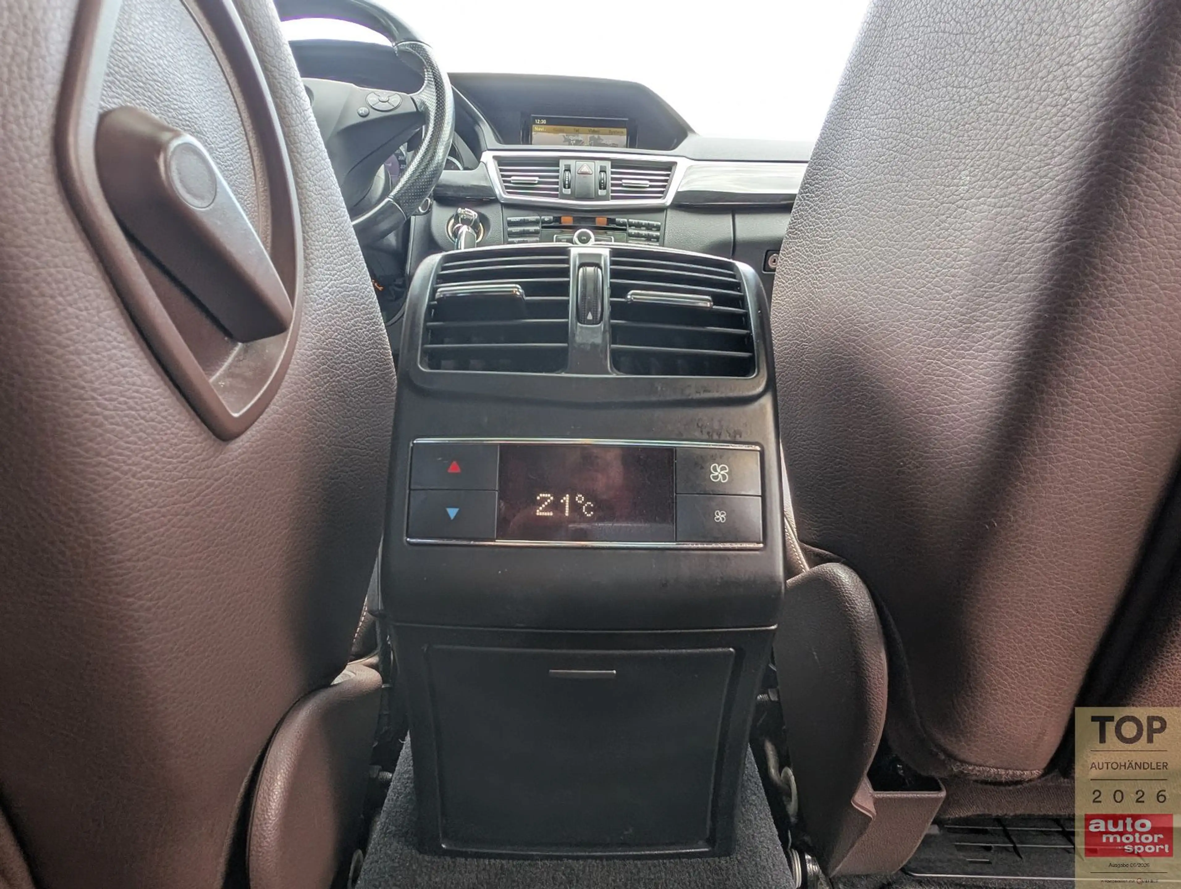 Mercedes-Benz E 250 CDI T AMG-Line Avantga*2Hd*BiXe*SD*AHK*Luft — photo 19