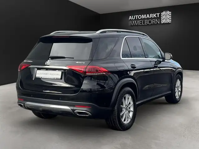 Mercedes-Benz GLE view 7