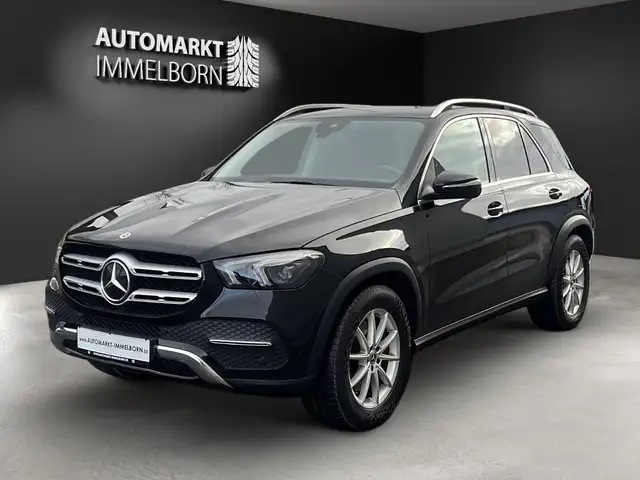 Mercedes-Benz GLE view 4