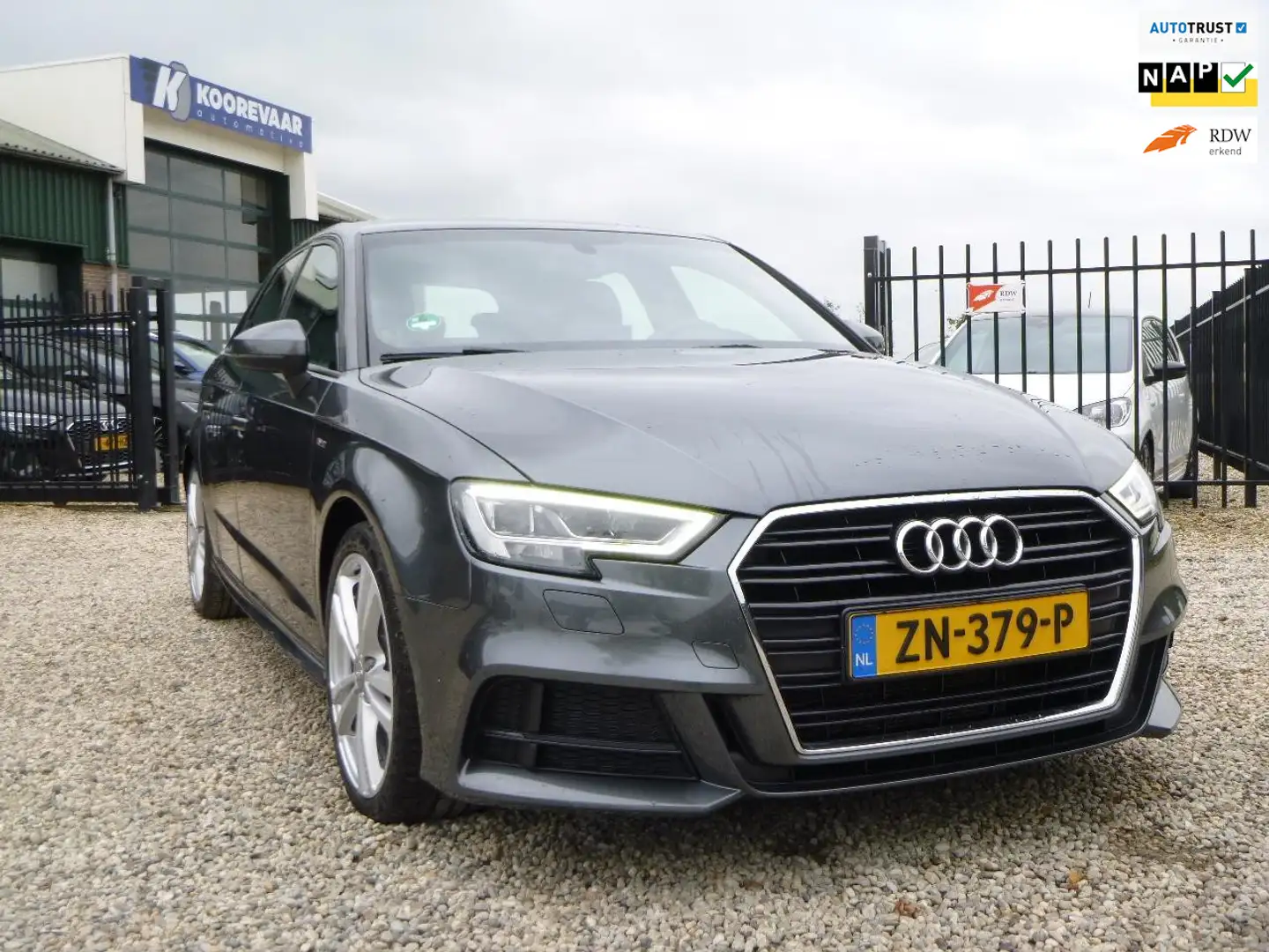Audi A3 Sportback 35 TFSI CoD Advance Sport S-LINE DIGI KL Grigio - 1