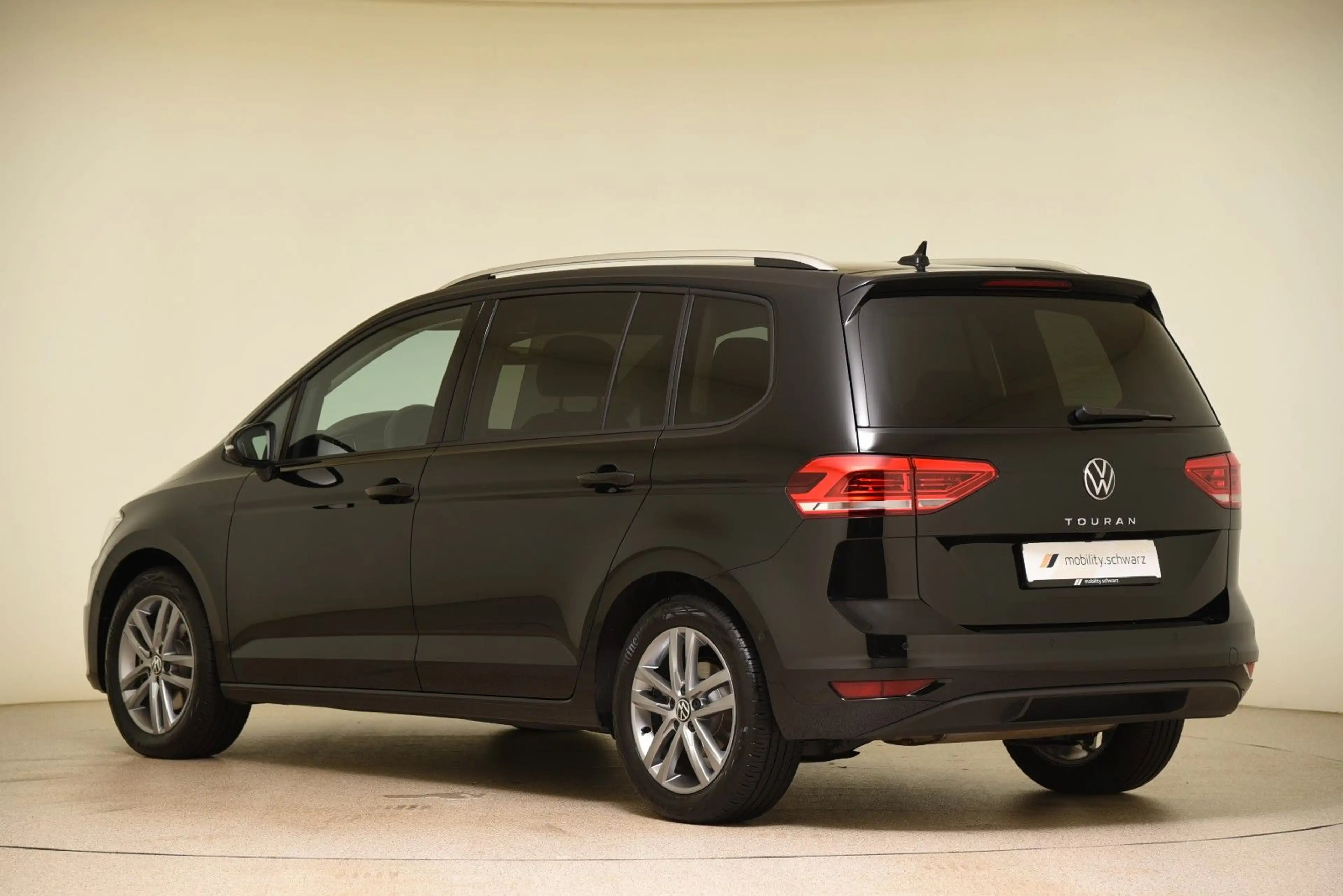 Volkswagen Touran 1.5 TSI ACT OPF DSG Comfortline IQ.Light — photo 2