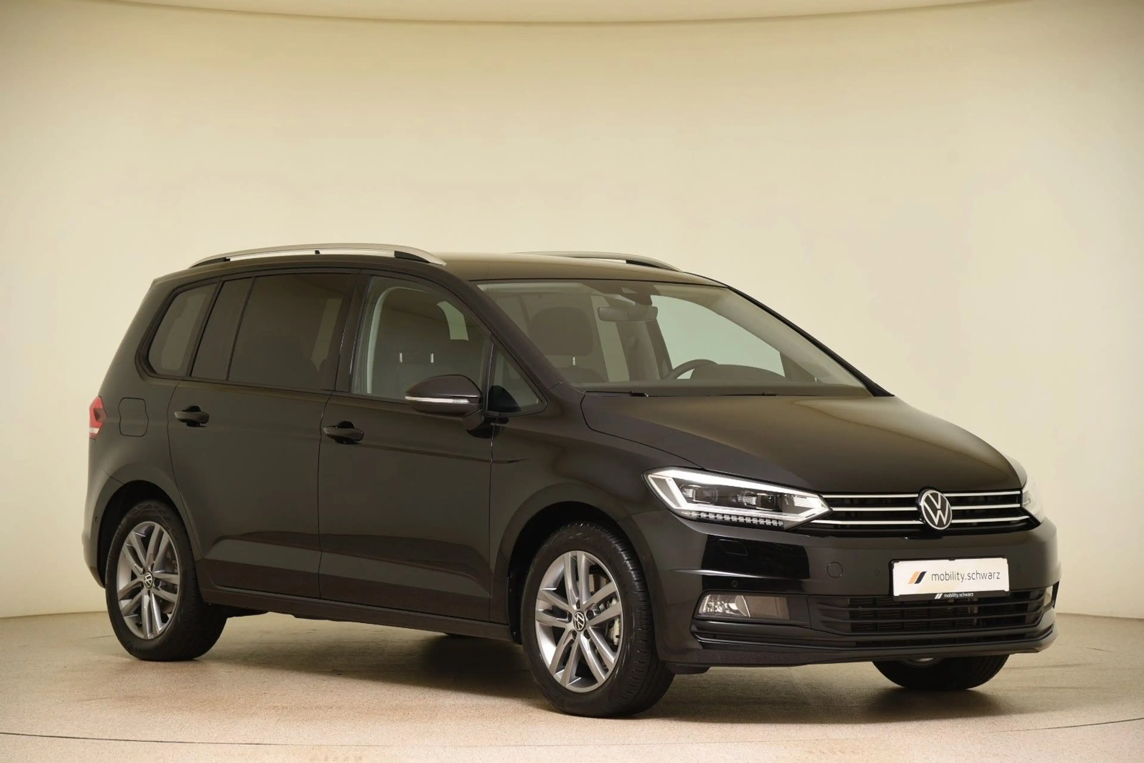 Volkswagen Touran 1.5 TSI ACT OPF DSG Comfortline IQ.Light — photo 4