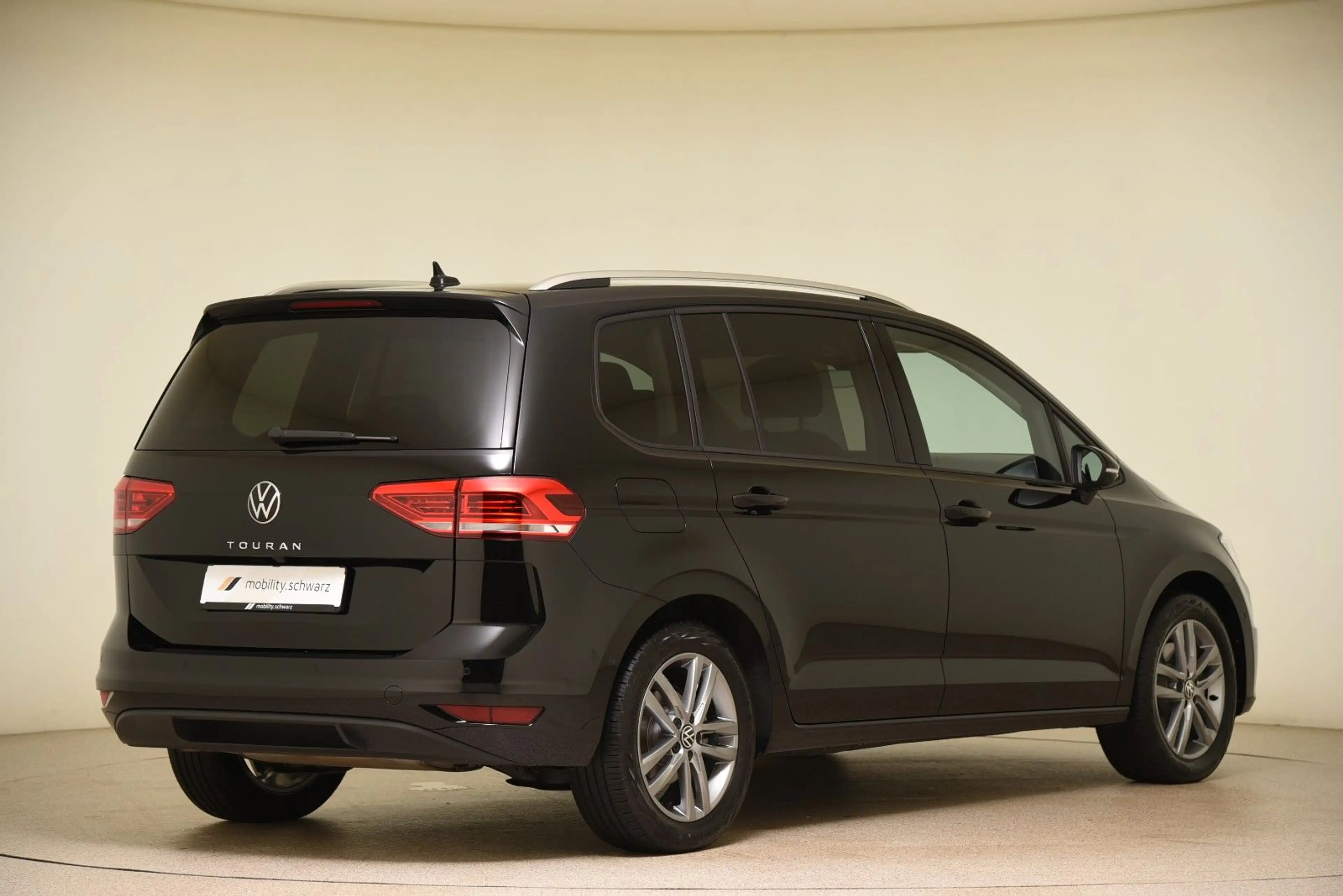 Volkswagen Touran 1.5 TSI ACT OPF DSG Comfortline IQ.Light — photo 3