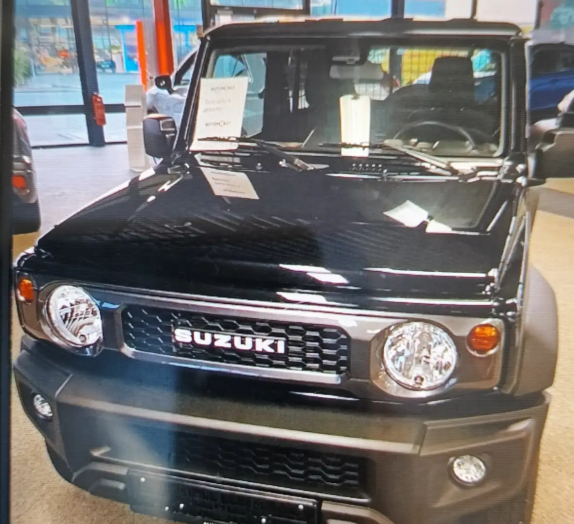 Suzuki Jimny 1.5 AWD "ADVENTURE" FRONTGRILL, PDC, NAVI,TOP-AUTO Geel - 1