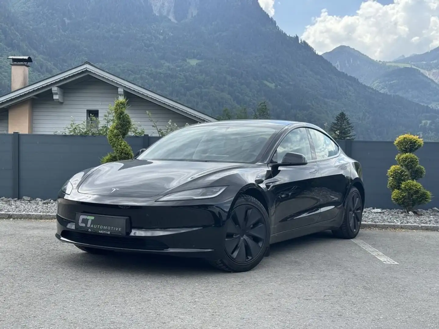 Tesla Model 3 Standard Range RWD 60kWh Schwarz - 1