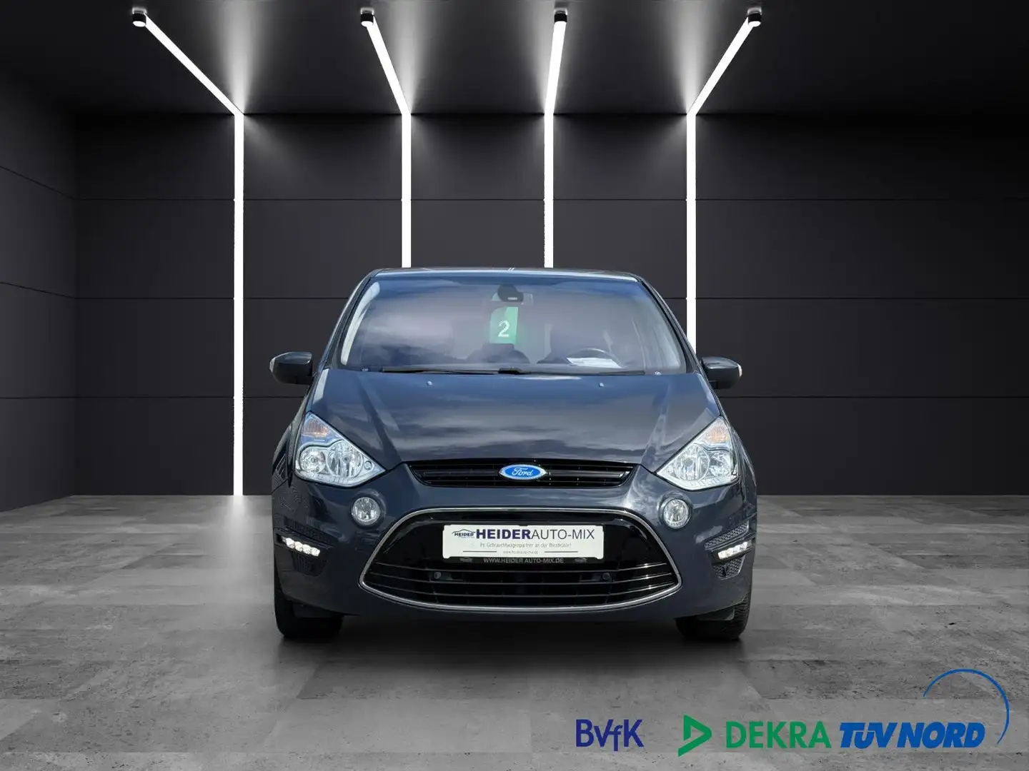 Ford S-Max Titanium TEMPOMAT|SITZHEIZUNG|KLIMA|LED Gris - 2