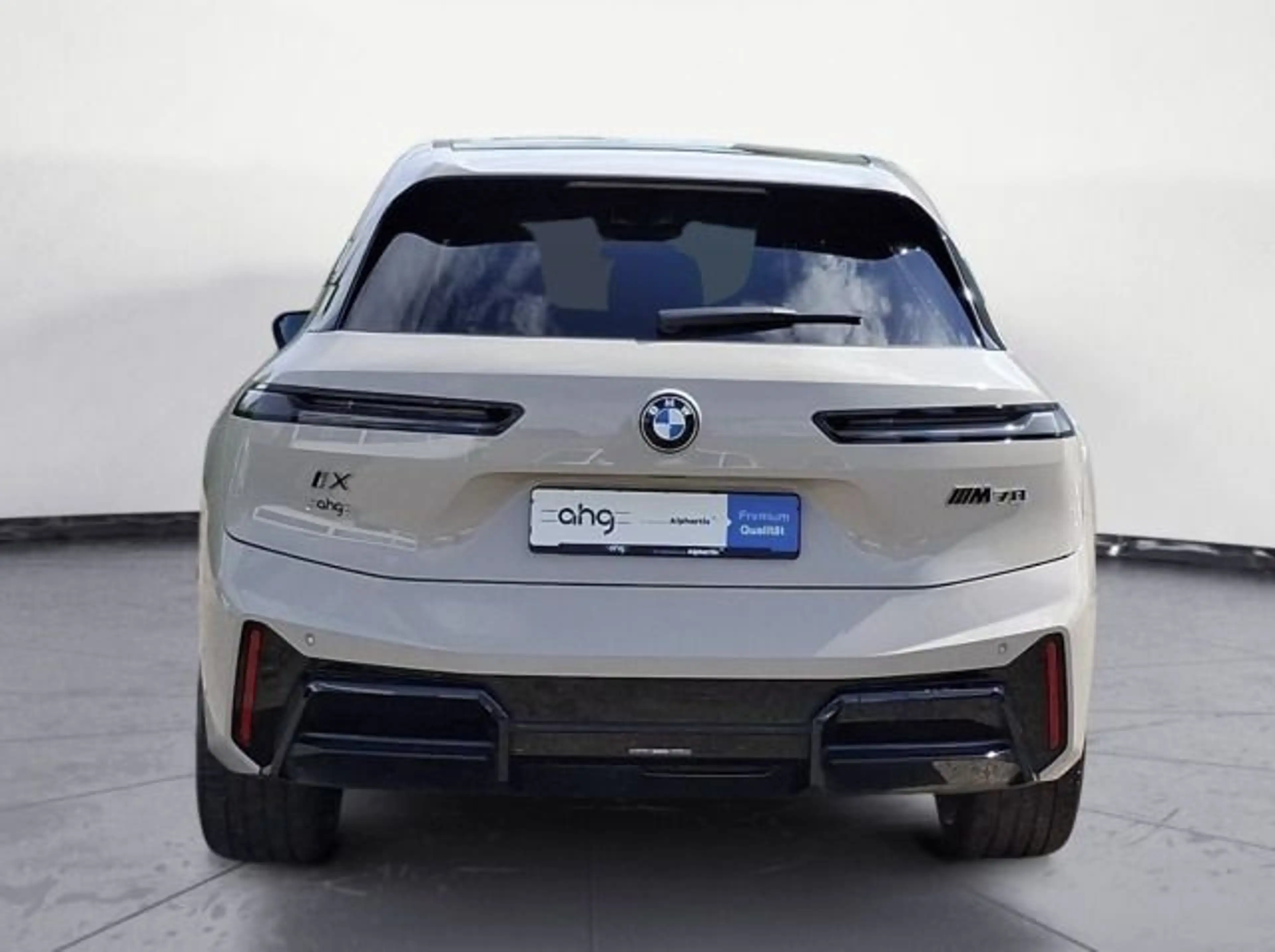 BMW iX M70 xDrive Sky Lounge Driving Assistant Pro S — photo 7