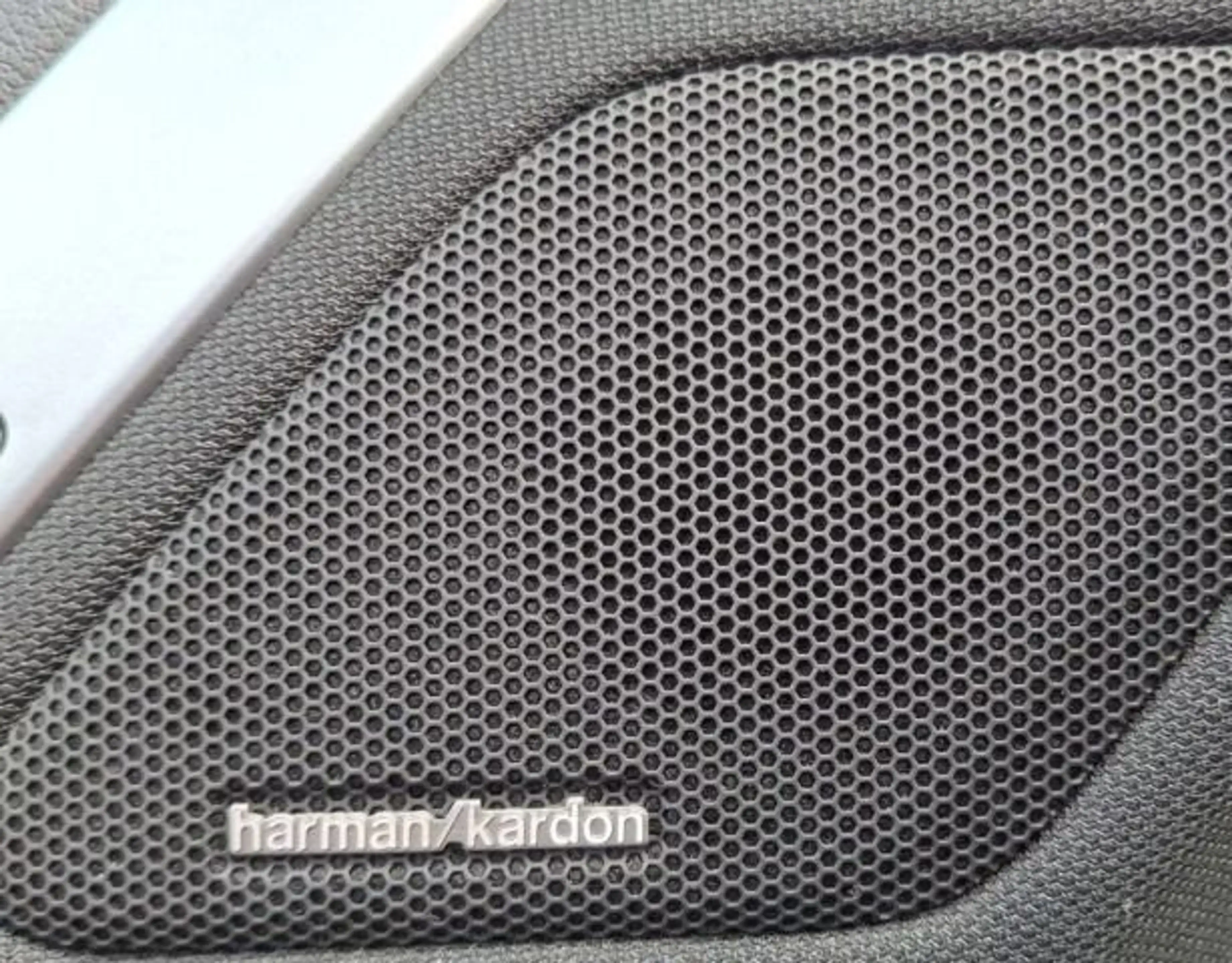 BMW iX M70 xDrive Sky Lounge Driving Assistant Pro S — photo 13