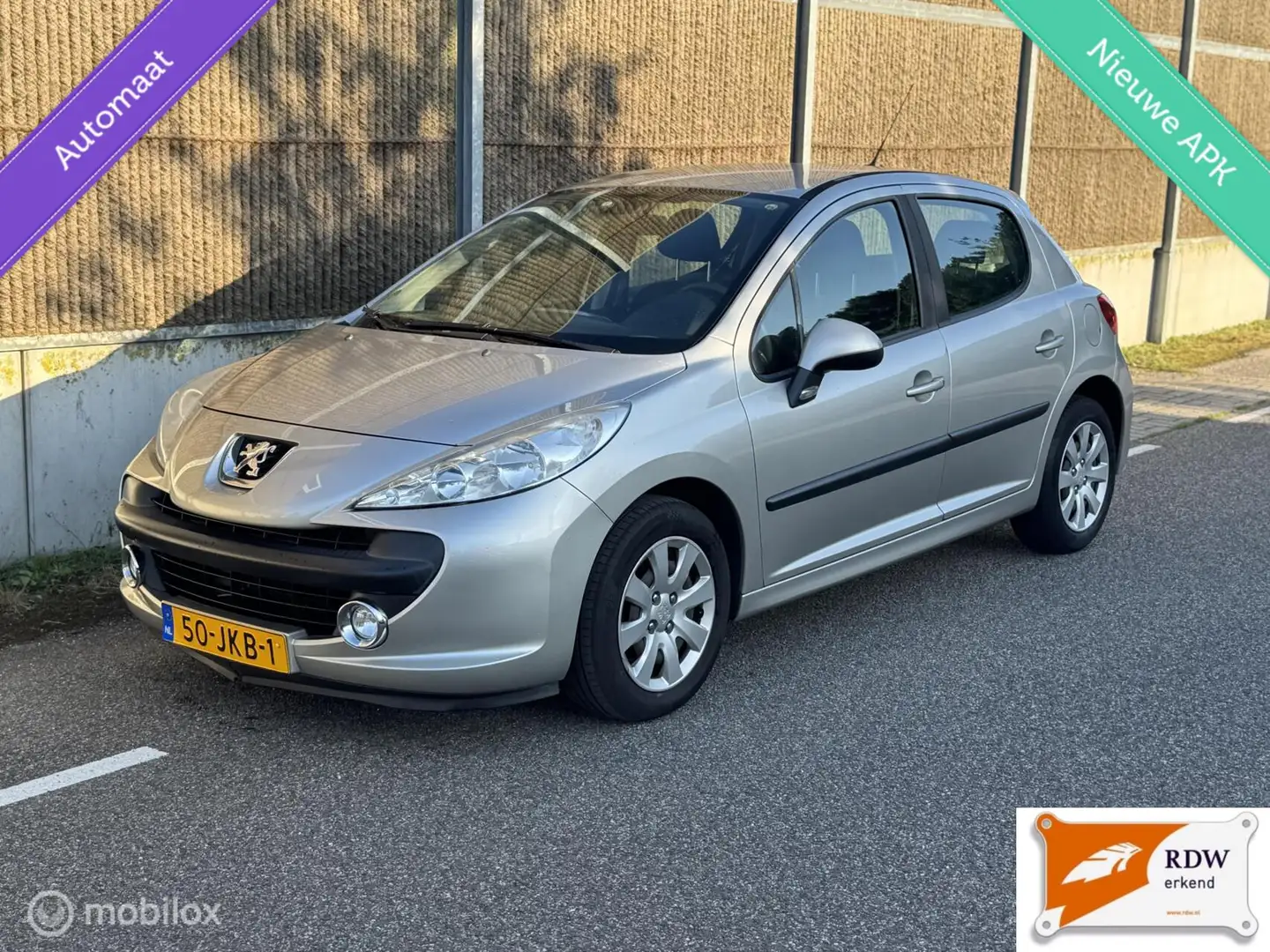 Peugeot 207 1.6 VTi Sublime NAP/AUTOMAAT/AIRCO/NWE APK/CRUISE Grijs - 1