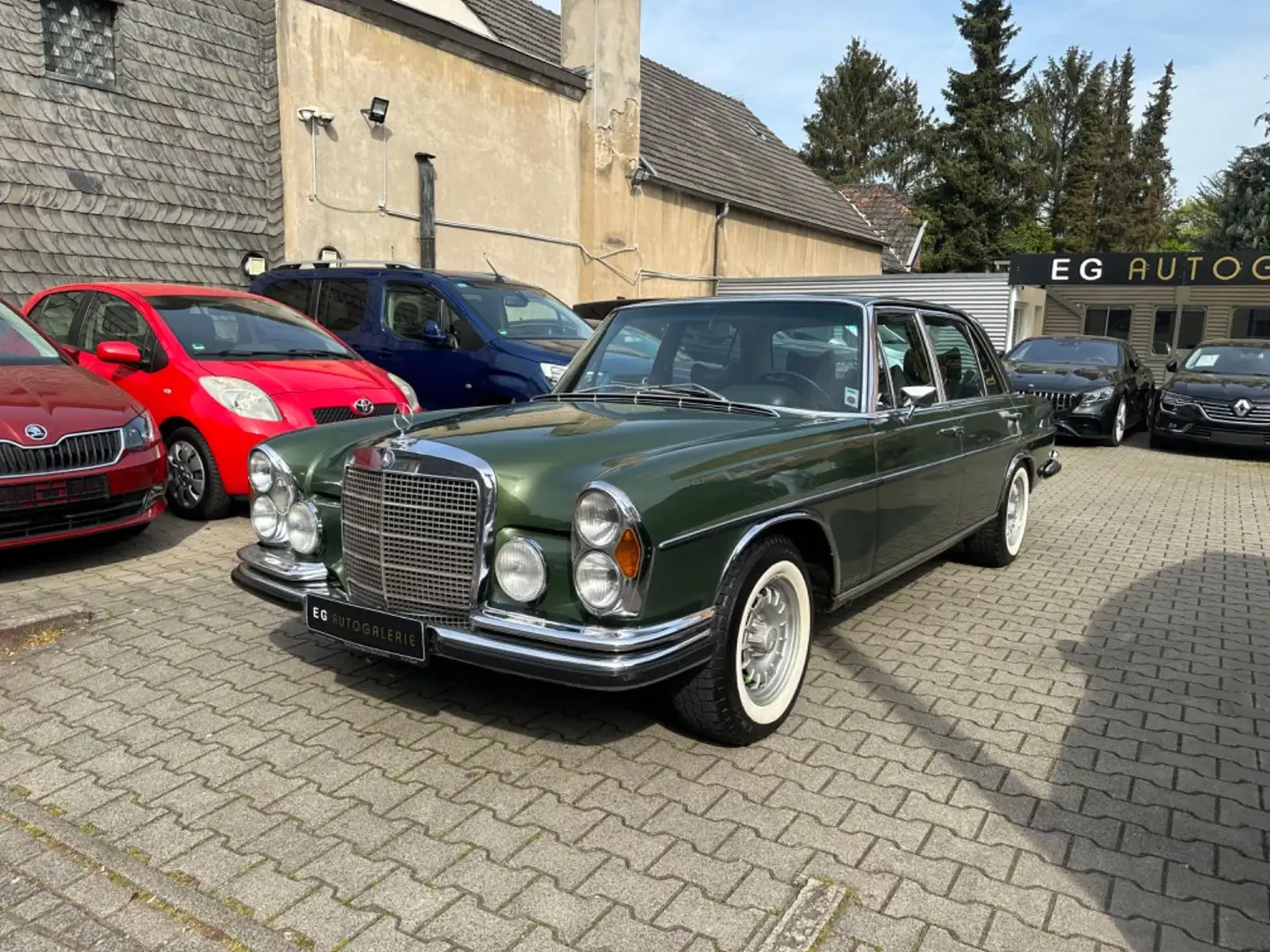 Mercedes-Benz 300 SEL 6.3 V8 Zielony - 1