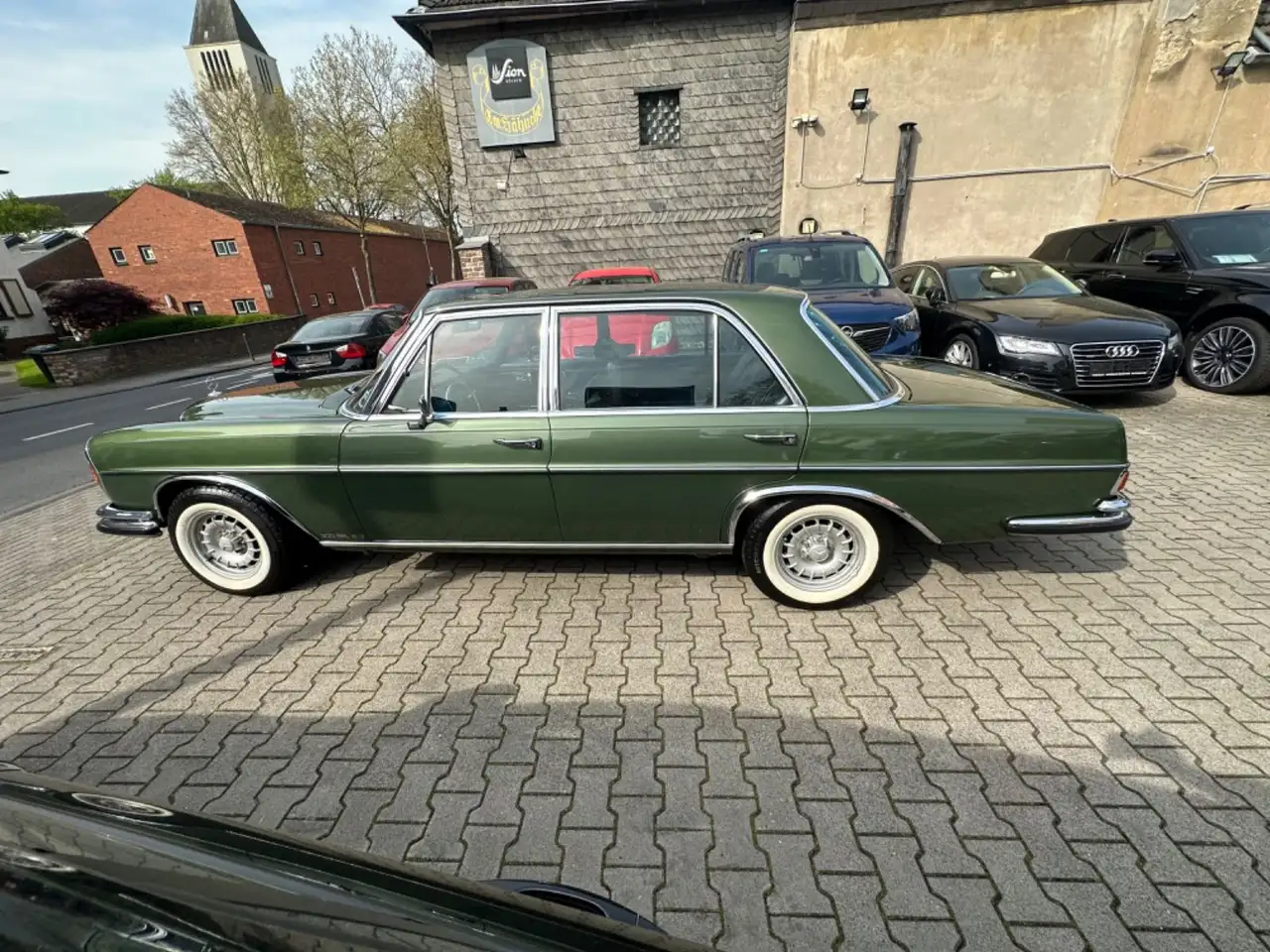 Mercedes-Benz 300 SEL 6.3 V8, foto 7
