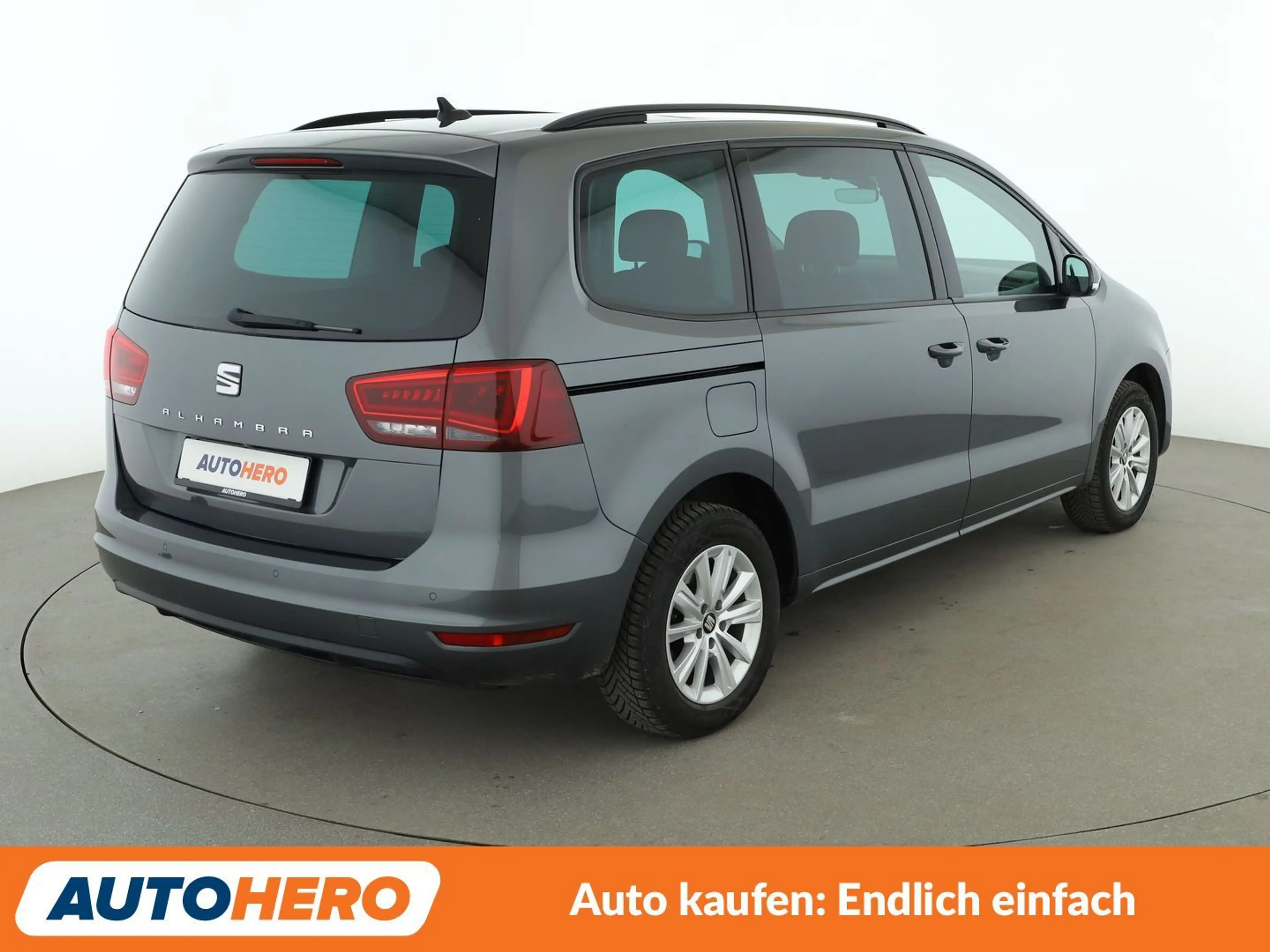 SEAT Alhambra 1.4 TSI Style Aut.*NAV*TEMPO*CAM*PDC*SHZ*AHK*ALU* — photo 6