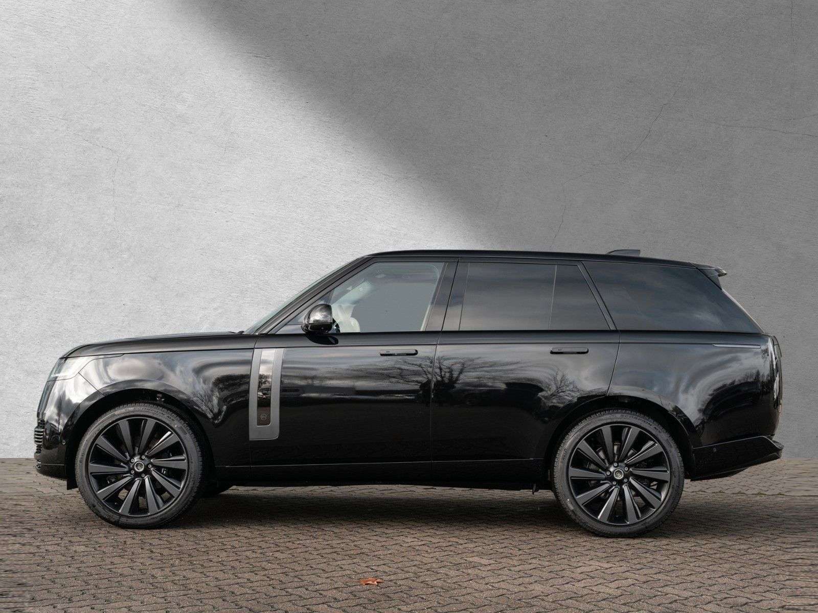 Second hand Land Rover Range Rover 3.0