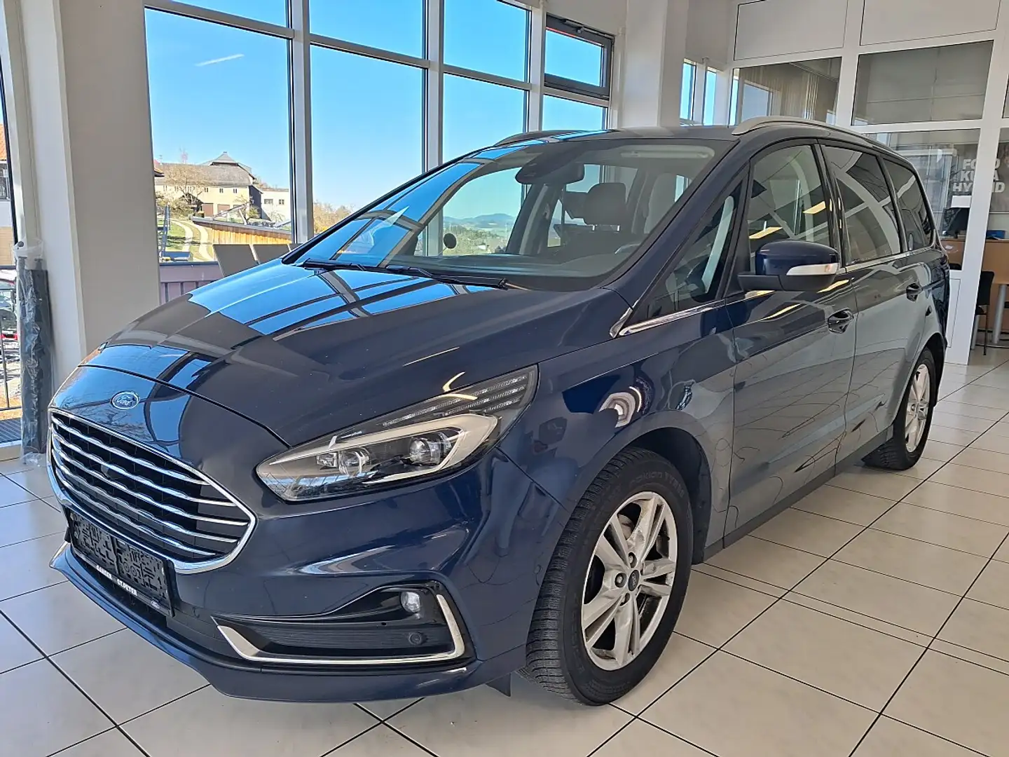 Ford Galaxy 2,5 Duratec Hybrid Titanium Aut. Blau - 1