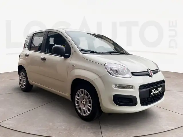 Fiat Panda view 3