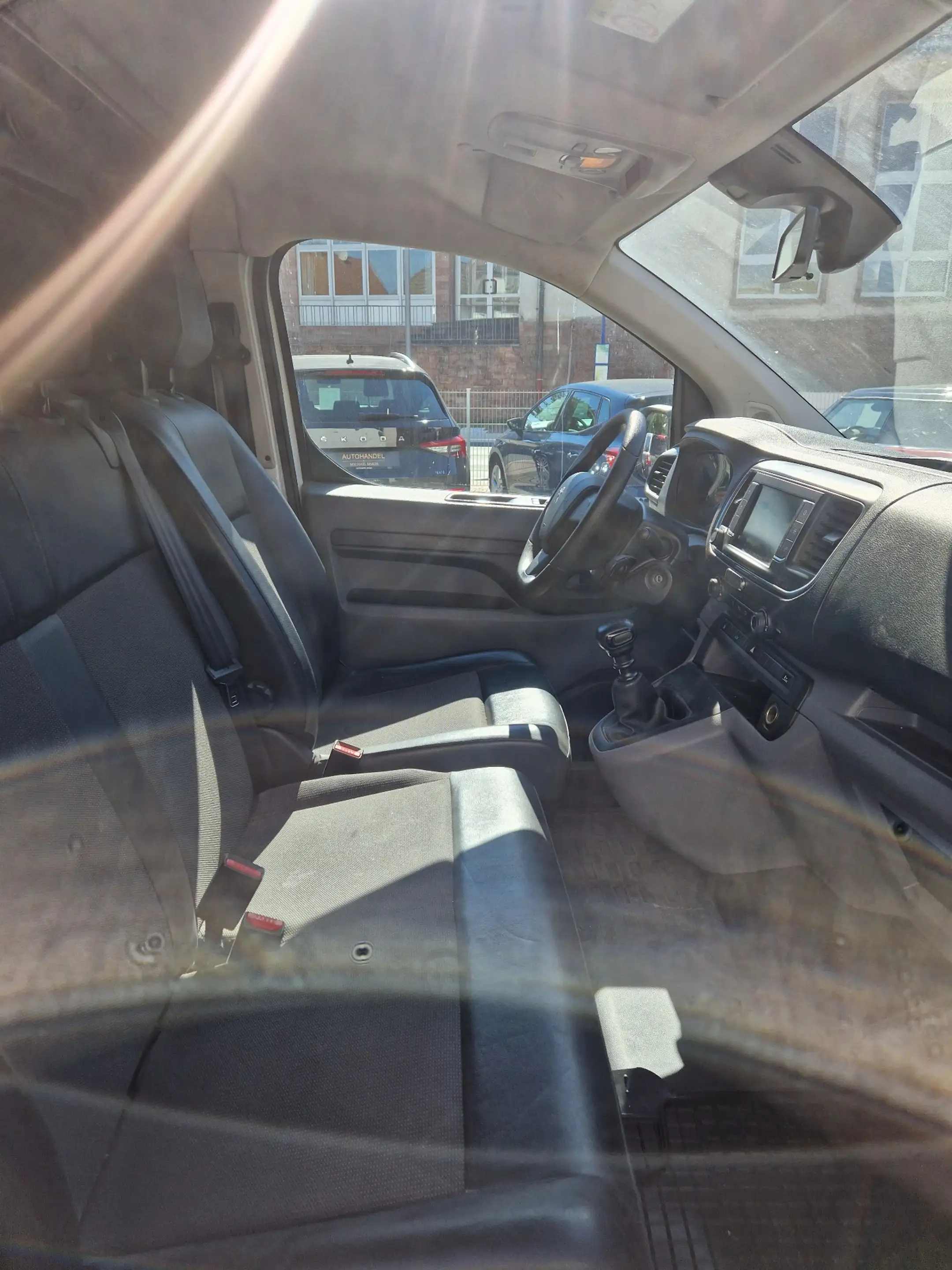 Peugeot Expert Premium L3 — photo 12