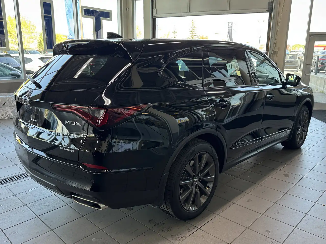 Acura MDX снимка Acura MDX