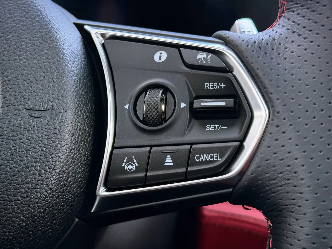 Acura MDX снимка Acura MDX