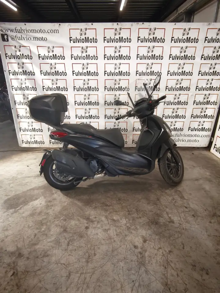 Piaggio Beverly 400