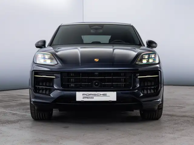 Porsche Cayenne view 14