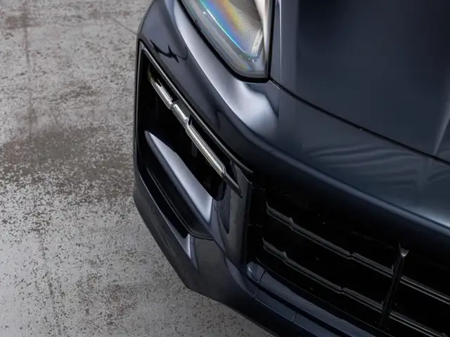 Porsche Cayenne view 5
