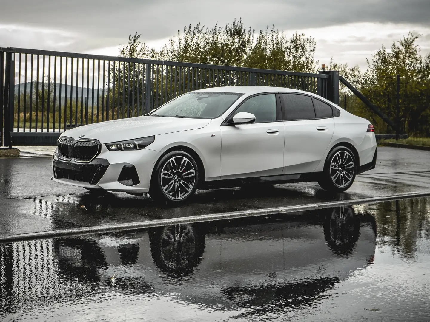 BMW 520 520i Aut. Weiß - 1